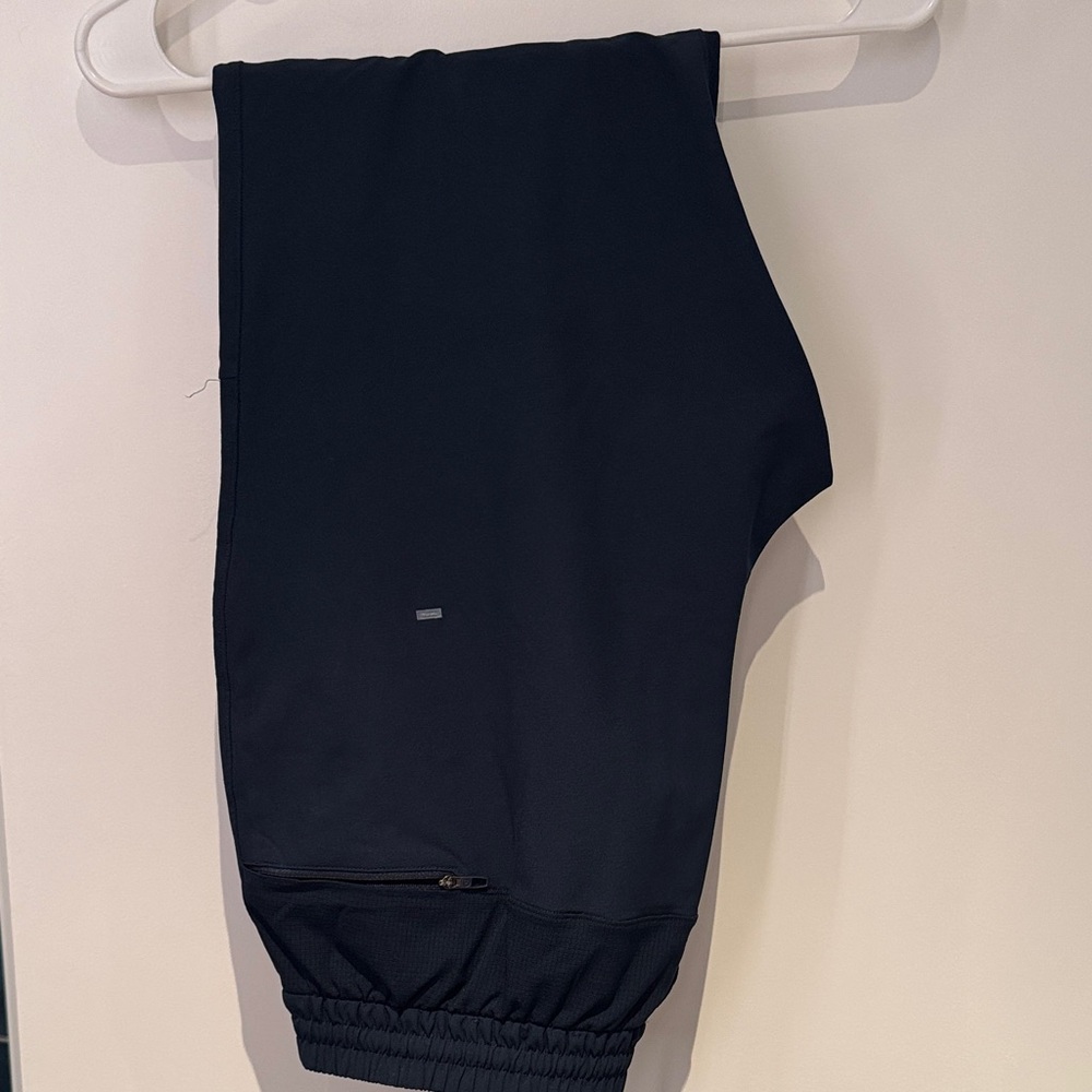 lululemon athletica navy blue Joggers